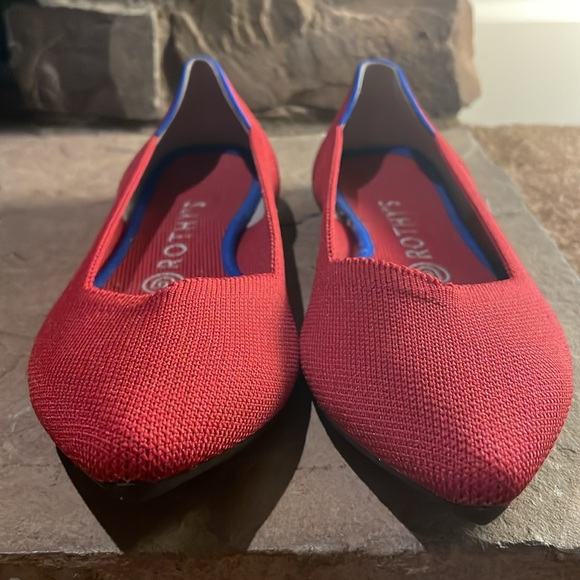 🤩Rothy’s The Point🤩 - Picture 2 of 8